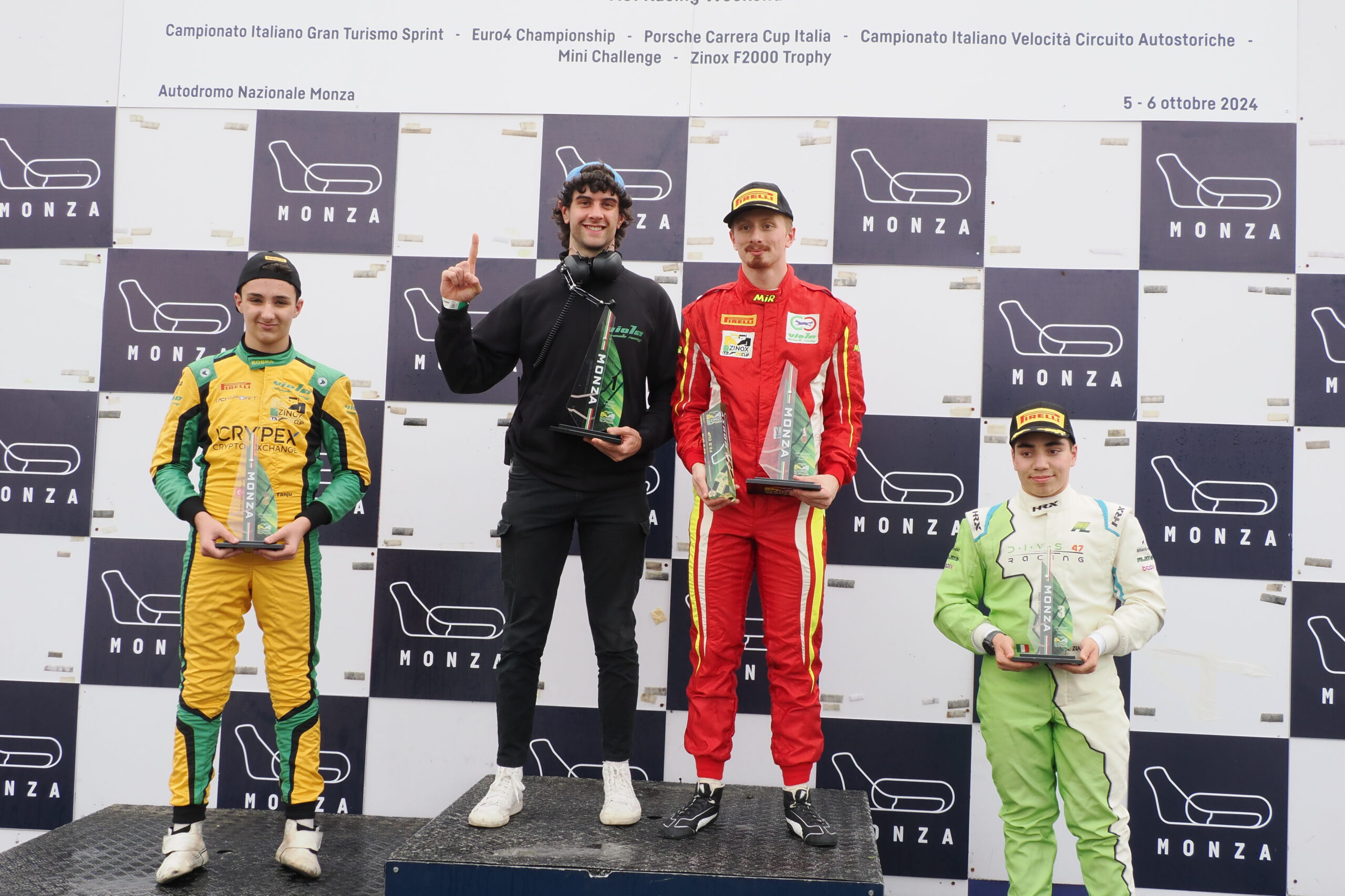 ALEX ZUCCO STUPISCE ANCHE A MONZA CON UN DOPPIO SECONDO POSTO IN FORMULA 2.0 CUP